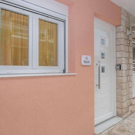 Hypatia Suites Закінф Екстер'єр фото