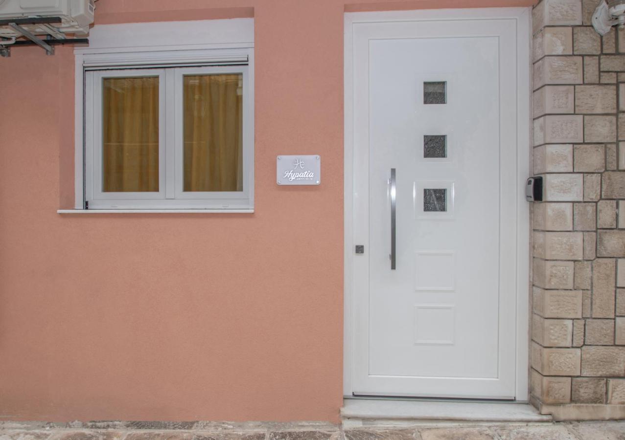 Hypatia Suites Закінф Екстер'єр фото